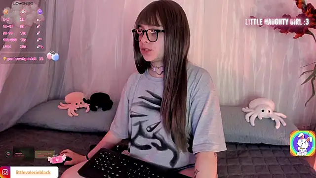 Snapshot of Aurora_blaack chatting on November 10, 2025, 6:02 pm Aurora blaack online show from November 10, 2025, 6:02 pm