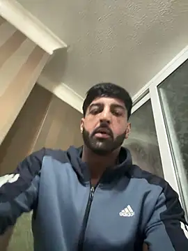 Snapshot of harry786123 chatting on March 9, 2026, 11:41 pm harry786123 online show from March 9, 2026, 11:41 pm