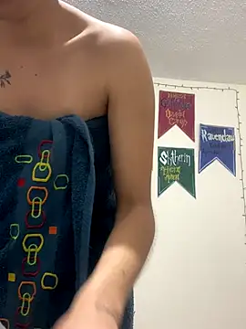 Sallem Pink online show from October 10, 2025, 11:55 am