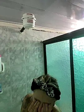 Sallem Pink online show from September 29, 2025, 11:27 am