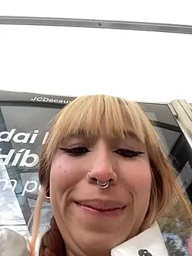 Sallem Pink online show from September 26, 2025, 7:10 pm