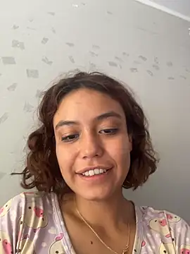 TamaraMera online show from June 20, 2026, 3:39 pm