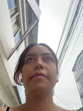TamaraMera online show from July 17, 2026, 3:31 pm