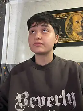 forever youg online show from September 11, 2025, 12:38 pm