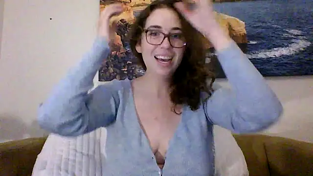 Snapshot of sweetsocalgirl chatting on March 20, 2026, 2:07 pm sweetsocalgirl online show from March 20, 2026, 2:07 pm