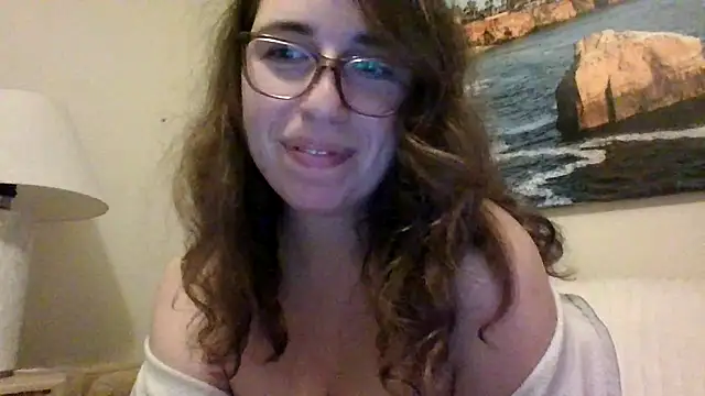 Snapshot of sweetsocalgirl chatting on April 29, 2026, 5:44 am sweetsocalgirl online show from April 29, 2026, 5:44 am