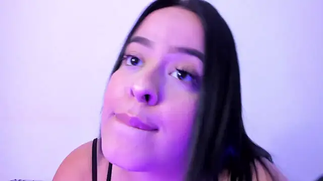 Snapshot of Renata_reyes11 chatting on September 24, 2025, 7:53 pm Renata reyes11 online show from September 24, 2025, 7:53 pm