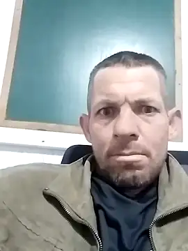 Snapshot of Pilantra12345 chatting on September 13, 2025, 12:32 am Pilantra12345 online show from September 13, 2025, 12:32 am