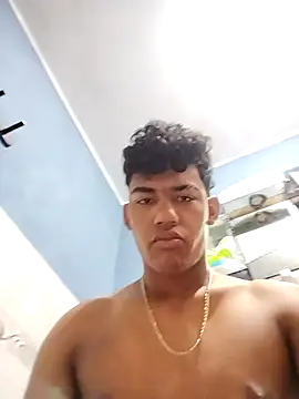 Lale-Adrian online show from February 6, 2026, 1:07 pm