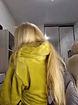 Monna online show from November 4, 2025, 4:22 pm