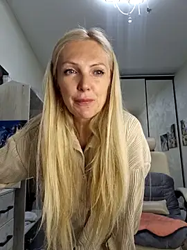 Monna online show from April 20, 2026, 3:02 pm