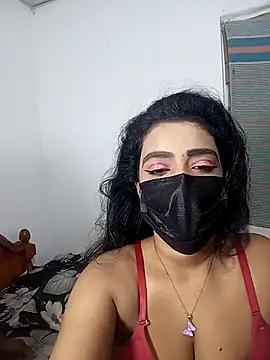 Snapshot of Darkchocosl8 chatting on March 26, 2026, 5:44 pm Darkchocosl8 online show from March 26, 2026, 5:44 pm