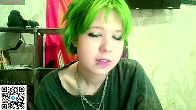 CarolineRichter online show from February 22, 2026, 2:08 pm