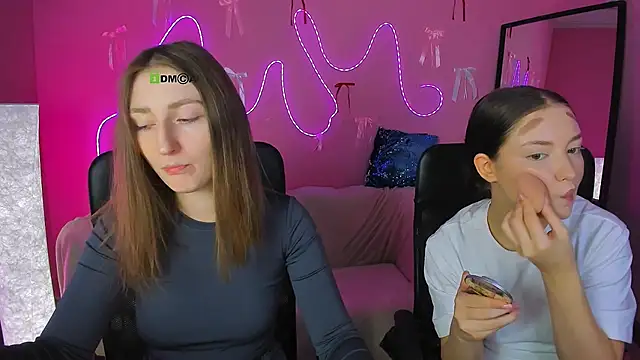 Snapshot of eva_smiith_ chatting on March 10, 2026, 6:50 am eva smiith online show from March 10, 2026, 6:50 am