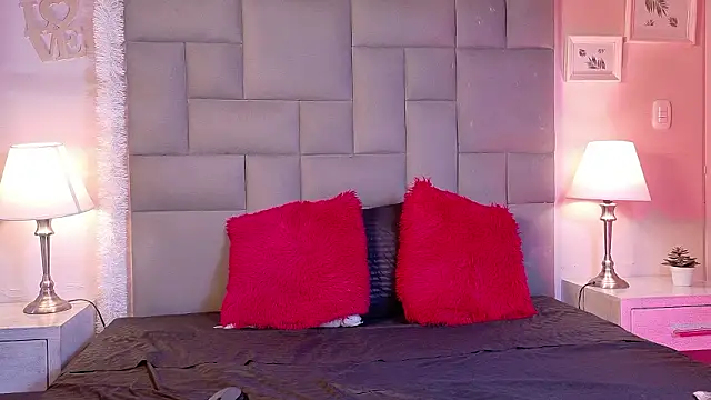 Snapshot of Noah_Bells chatting on February 1, 2026, 12:58 pm Noah Bells online show from February 1, 2026, 12:58 pm