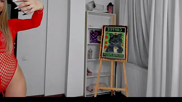 Peachie99 online show from October 19, 2025, 8:33 pm