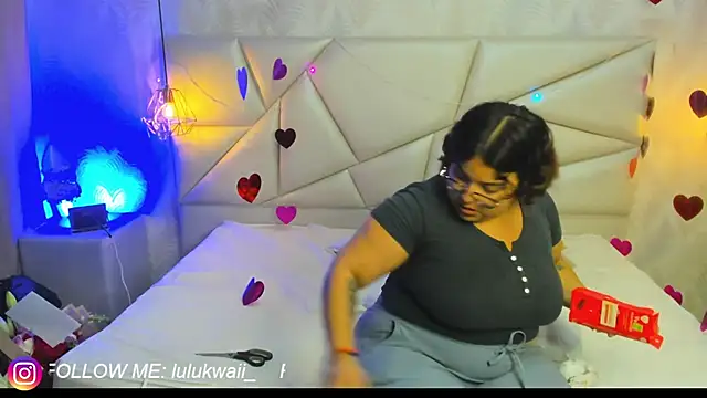 Snapshot of lulukawai16 chatting on February 14, 2026, 7:14 pm lulukawai16 online show from February 14, 2026, 7:14 pm