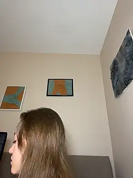 Bambi-Live online show from January 11, 2026, 6:04 pm