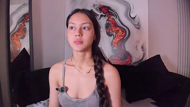 Snapshot of Charlottegray_1 chatting on November 14, 2025, 8:01 pm Charlottegray 1 online show from November 14, 2025, 8:01 pm