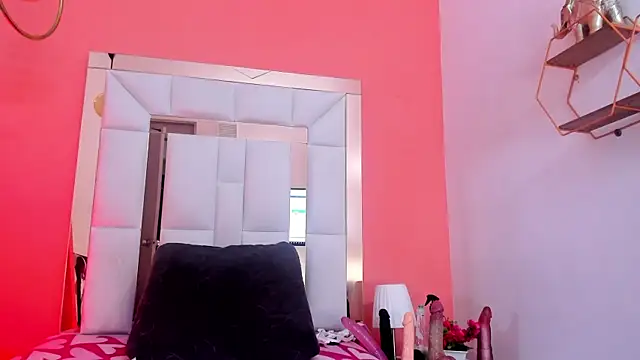 Horny ebonys online show from November 5, 2025, 8:01 pm