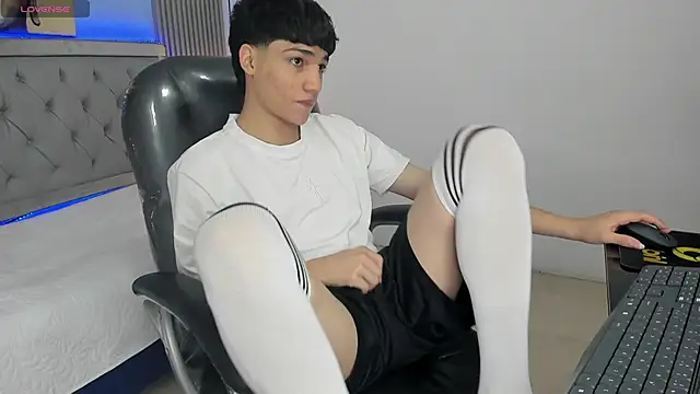 SamBlack  online show from June 1, 2026, 2:17 pm