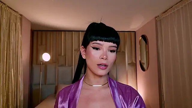 AgathaKondo  online show from October 15, 2025, 8:28 pm