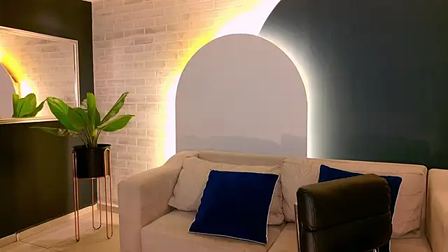 AgathaKondo  online show from November 14, 2025, 8:56 pm