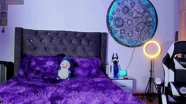 Snapshot of Katherine_Rose chatting on March 28, 2026, 9:38 pm Katherine Rose online show from March 28, 2026, 9:38 pm