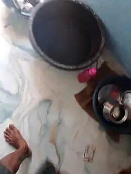 Snapshot of RAYI_Queen_4 chatting on March 19, 2026, 10:26 am RAYI Queen 4 online show from March 19, 2026, 10:26 am