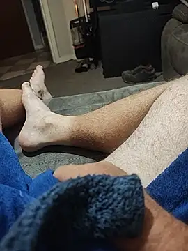 hubbyfun19 online show from August 5, 2026, 3:11 am