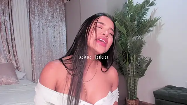 Snapshot of Tokio_Tokio chatting on December 6, 2024, 1:24 am Tokio Tokio online show from December 6, 2024, 1:24 am