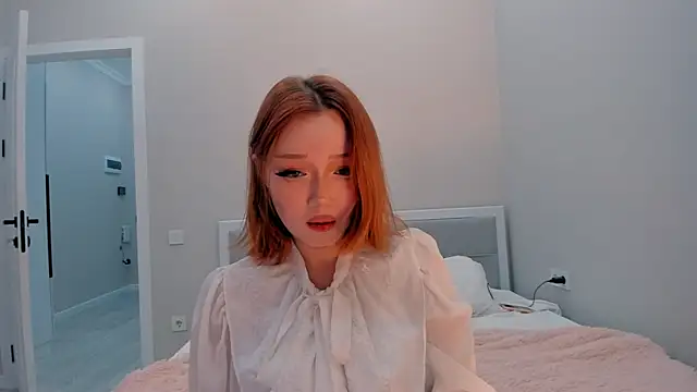 Snapshot of yuna_loon chatting on October 2, 2025, 5:05 pm yuna loon online show from October 2, 2025, 5:05 pm