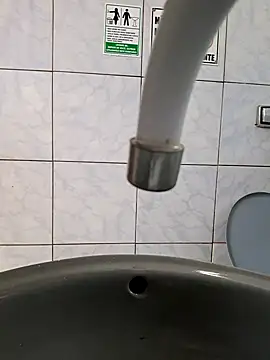 Snapshot of Negodabenga chatting on September 30, 2025, 6:36 pm Negodabenga online show from September 30, 2025, 6:36 pm