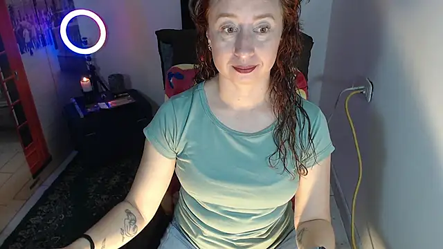 Snapshot of Milf_Valeria chatting on October 1, 2025, 2:32 pm Milf Valeria online show from October 1, 2025, 2:32 pm
