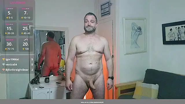 Snapshot of Dilfcam101 chatting on April 9, 2026, 6:58 pm Dilfcam101 online show from April 9, 2026, 6:58 pm