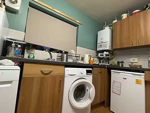 Dilfcam101 online show from October 12, 2025, 6:04 am