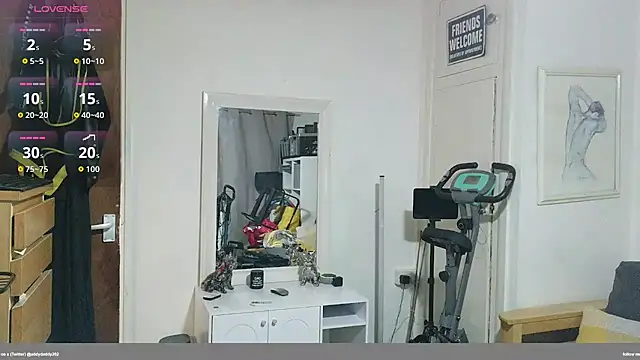 Snapshot of Dilfcam101 chatting on April 5, 2026, 6:58 pm Dilfcam101 online show from April 5, 2026, 6:58 pm