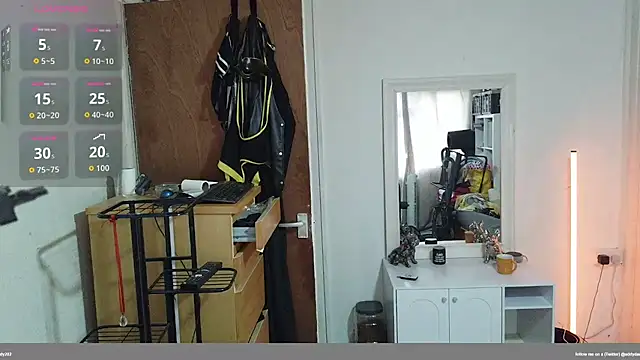 Snapshot of Dilfcam101 chatting on April 12, 2026, 6:16 am Dilfcam101 online show from April 12, 2026, 6:16 am