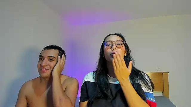 SusanClarck online show from December 23, 2025, 6:02 am