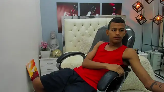 Snapshot of Rory_castro chatting on September 9, 2025, 10:52 pm Rory castro online show from September 9, 2025, 10:52 pm