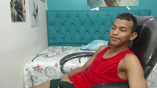 Snapshot of Rory_castro chatting on September 20, 2025, 10:59 pm Rory castro online show from September 20, 2025, 10:59 pm