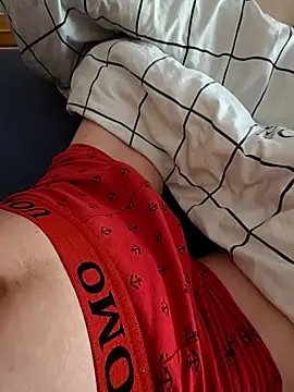 Snapshot of G-boy40 chatting on October 8, 2025, 1:12 pm G-boy40 online show from October 8, 2025, 1:12 pm