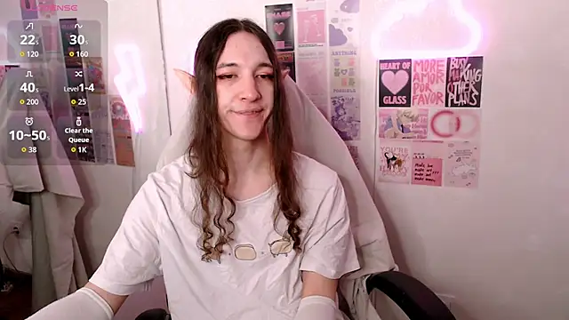 Snapshot of SilverMuse chatting on March 19, 2026, 9:59 pm SilverMuse online show from March 19, 2026, 9:59 pm