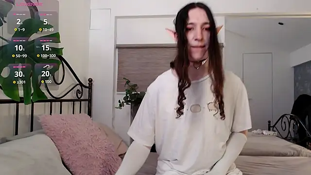 Snapshot of SilverMuse chatting on March 21, 2026, 12:12 am SilverMuse online show from March 21, 2026, 12:12 am