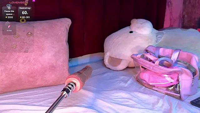 PrincePoppy online show from March 15, 2026, 3:57 am