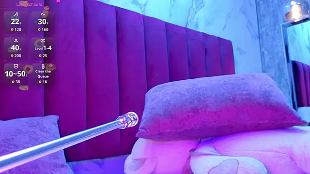 PrincePoppy online show from April 8, 2026, 1:07 am