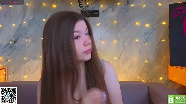Snapshot of miss_bubbles_ chatting on May 24, 2026, 2:00 am miss bubbles online show from May 24, 2026, 2:00 am
