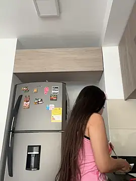 AlliceWinter online show from September 28, 2025, 4:03 pm