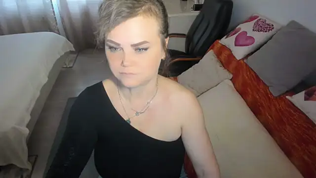 MildMature online show from July 2, 2026, 4:57 pm