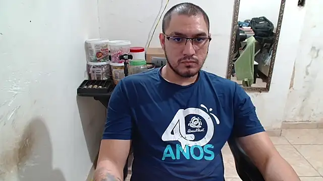 Leonino231 online show from October 2, 2025, 11:57 am